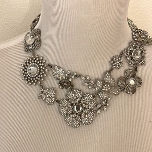 Statement necklace